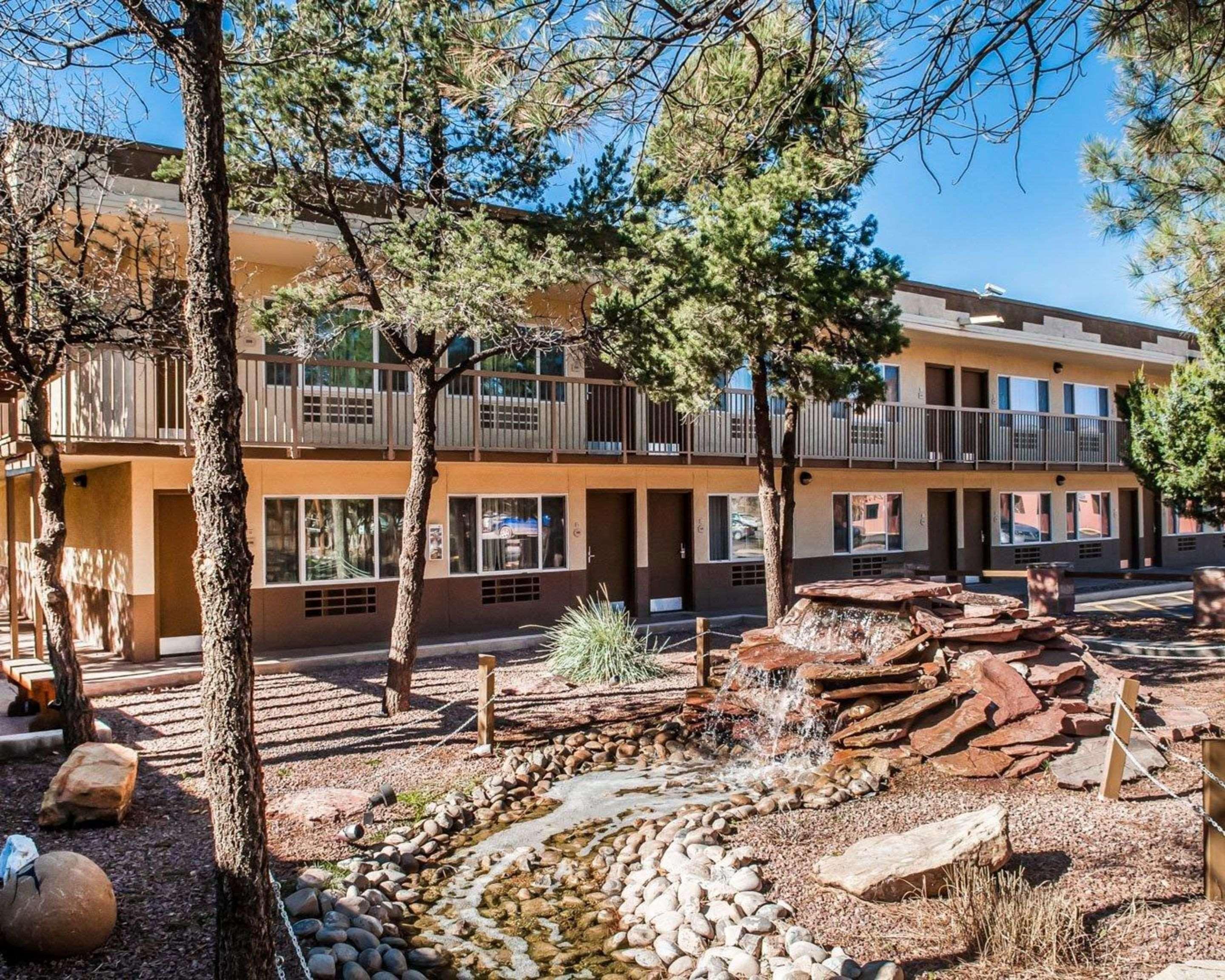 Quality Inn Navajo Nation Capital Window Rock Bagian luar foto